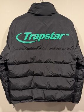 Trapstar Men's Hyperdrive filled black Puffer winter Jacket with Green Logo